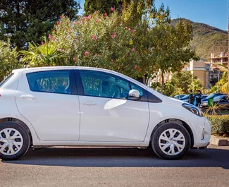 Petrol 1.5L engine of Toyota Yaris 2019 for rental in Budva.