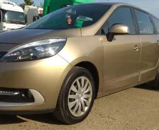 Front view of a rental Renault Grand Scenic in Burgas, Bulgaria ✓ Car #1658. ✓ Manual TM ✓ 0 reviews.