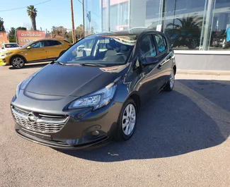 Přední pohled na pronájem Opel Corsa v Kalamatě, Řecko ✓ Auto č. 1697. ✓ Převodovka Manuální TM ✓ Recenze 0.