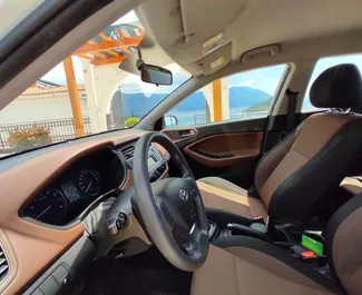 Vermietung Hyundai i20. Wirtschaft, Komfort Fahrzeug zur Miete in Montenegro ✓ Kaution Einzahlung von 150 EUR ✓ Versicherungsoptionen KFZ-HV, VKV Plus, VKV Komplett, Ausland.