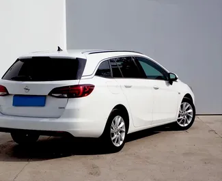 Diesel 1.6L engine of Opel Astra Sports Tourer 2018 for rental in Prague.