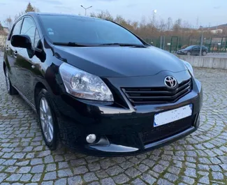 Front view of a rental Toyota Corolla Verso at Burgas Airport, Bulgaria ✓ Car #3630. ✓ Automatic TM ✓ 0 reviews.