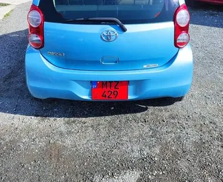 Noleggio Toyota Passo. Auto Economica per il noleggio a Cipro ✓ Cauzione di Deposito di 600 EUR ✓ Opzioni assicurative RCT, CDW, SCDW, Giovane.
