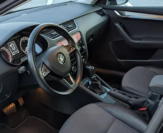 Skoda Octavia Combi 2019 auto rentimine Tšehhi Vabariigis, sisaldab ✓ Diisel kütust ja 110 hobujõudu ➤ Alates 50 EUR päevas.