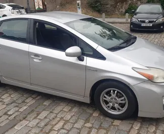 Wynajem samochodu Toyota Prius nr 4456 (Automatyczna) w Tbilisi, z silnikiem 1,3l. Benzyna ➤ Bezpośrednio od Nona w Gruzji.