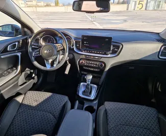 Car Hire Kia Ceed SW #27 Automatic in Prague, equipped with 1.6L engine ➤ From Andrey in Czechia.