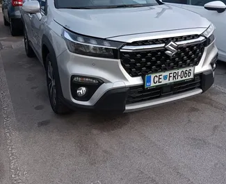 Frontansicht eines Mietwagens Suzuki SX4 S-Cross in Ljubljana, Slowenien ✓ Auto Nr.5631. ✓ Schaltgetriebe TM ✓ 0 Bewertungen.