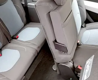 Chevrolet Captiva 2022 with Front drive system, available in Prague.