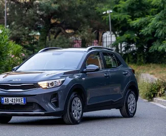 Wypożyczalnia Kia Stonic w Tiranie, Albania ✓ Nr 7139. ✓ Skrzynia Automatyczna ✓ Opinii: 3.