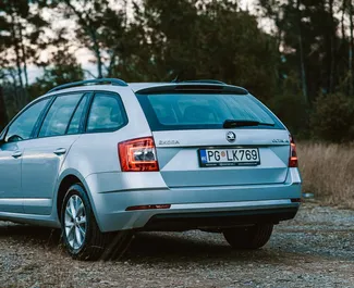Wynajmij Skoda Octavia Combi 2019 w Czarnogórze. Paliwo: Diesel. Moc: 85 KM ➤ Koszt od 30 EUR za dobę.