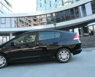 Noleggio auto Honda Insight 2010 in Georgia, con carburante Ibrido e 152 cavalli di potenza ➤ A partire da 66 GEL al giorno.