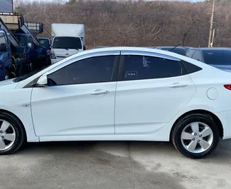 Prenájom auta Hyundai Accent 2014 v v Albánsku, s vlastnosťami ✓ palivo Diesel a výkon 126 koní ➤ Od 20 EUR za deň.