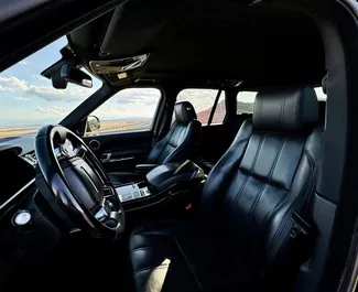 Diesel motor van 4,4L van Land Rover Range Rover 2017 te huur in Tbilisi.