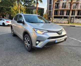 Toyota RAV4 rent. Mugavus, Maastur, Crossover auto rentimiseks Gruusias ✓ Ilma deposiidita ✓ Kindlustuse valikud: TPL, FDW, Reisijad, Vargus, Noor, Tagatisraha ei ole.