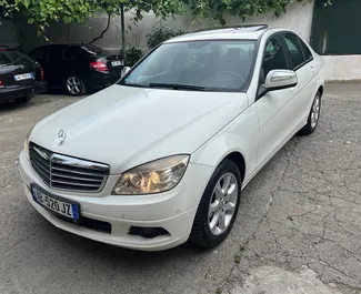 Wypożyczalnia Mercedes-Benz C220 na lotnisku w Tiranie, Albania ✓ Nr 11148. ✓ Skrzynia Automatyczna ✓ Opinii: 0.