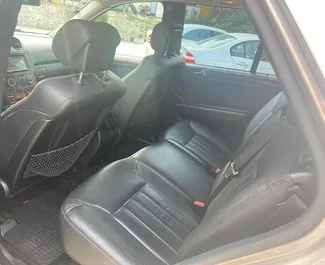 Mercedes-Benz ML320 – samochód kategorii Komfort, Premium, SUV na wynajem w Albanii ✓ Bez Depozytu ✓ Ubezpieczenie: OC, CDW, Zagranica.