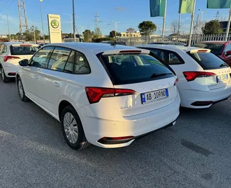 Skoda Scala - автомобіль категорії Комфорт напрокат в Албанії ✓ Депозит у розмірі 200 EUR ✓ Страхування: ОСЦПВ, СВУПЗ, ПСВУ, Від крадіжки, З виїздом.