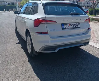 Frontansicht eines Mietwagens Skoda Kamiq in Budva, Montenegro ✓ Auto Nr.11406. ✓ Automatisch TM ✓ 1 Bewertungen.