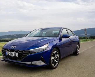 Nomas automašīnas priekšskats Hyundai Elantra Tbilisi, Gruzija ✓ Automašīna #11683. ✓ Pārnesumu kārba Automātiskais TM ✓ Atsauksmes 0.