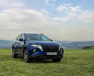 Nomas automašīnas priekšskats Hyundai Tucson Tbilisi, Gruzija ✓ Automašīna #11682. ✓ Pārnesumu kārba Automātiskais TM ✓ Atsauksmes 0.