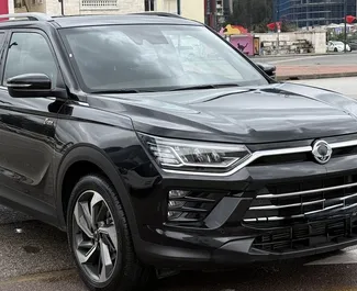 Wypożyczalnia SsangYong Korando Turismo w Tiranie, Albania ✓ Nr 12328. ✓ Skrzynia Automatyczna ✓ Opinii: 0.