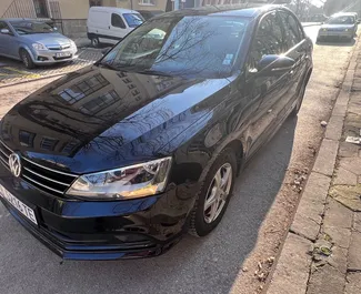 Petrol 2.0L engine of Volkswagen Jetta 2017 for rental in Burgas.