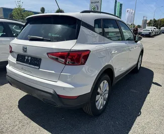 Wynajem samochodu SEAT Arona nr 14777 (Automatyczna) w Tiranie, z silnikiem 1,0l. Benzyna ➤ Bezpośrednio od Amarildo w Albanii.