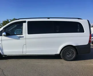 Mieten Sie ein Mercedes-Benz Vito in Tiflis Georgien