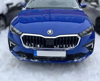 Vooraanzicht van een huurauto Skoda Scala in Boedapest, Hongarije ✓ Auto #15393. ✓ Transmissie Automatisch TM ✓ 1 beoordelingen.