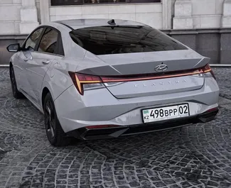Noleggio Hyundai Elantra. Auto Comfort per il noleggio in Kazakistan ✓ Cauzione di Senza deposito ✓ Opzioni assicurative RCT, Senza deposito.