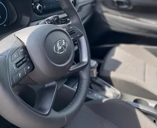 Hyundai Bayon 2023 beschikbaar voor verhuur in Ljubljana, met een kilometerlimiet van onbeperkt.