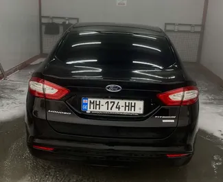 Noleggio Ford Mondeo. Auto Comfort per il noleggio in Georgia ✓ Cauzione di Deposito di 100 GEL ✓ Opzioni assicurative RCT.
