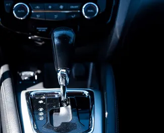 Nissan Qashqai 2016 – wynajem od właścicieli w Podgoricy (Czarnogóra).