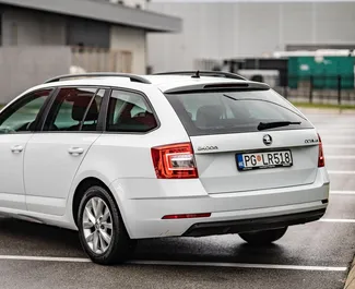 Wynajem samochodu Skoda Octavia Combi nr 9027 (Automatyczna) w Podgoricy, z silnikiem 1,6l. Diesel ➤ Bezpośrednio od Stefan w Czarnogórze.