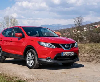 Wynajmij Nissan Qashqai 2016 w Czarnogórze. Paliwo: Diesel. Moc: 120 KM ➤ Koszt od 30 EUR za dobę.