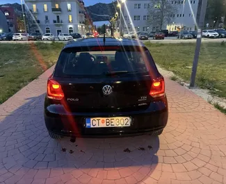 Diesel 1.6L engine of Volkswagen Polo 2016 for rental in Budva.
