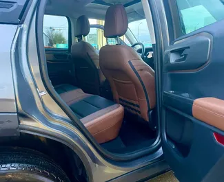 Ford Bronco rent. Mugavus, Maastur auto rentimiseks Gruusias ✓ Tagatisraha 540 GEL ✓ Kindlustuse valikud: TPL.
