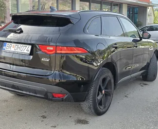 Jaguar F-PACE 2021 araç kiralama Karadağ'da, ✓ Dizel yakıt ve 185 beygir gücü özellikleriyle ➤ Günde başlayan fiyatlarla 88 EUR.