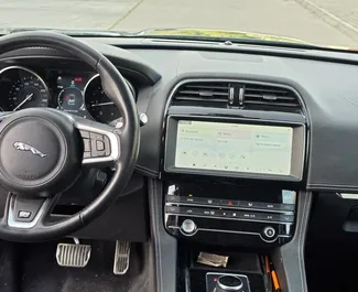 Jaguar F-PACE 2021,  Tam tahrik sistem ile, Bar'da mevcut.