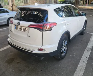 Motore Benzina da 2,5L di Toyota RAV4 2018 per il noleggio a Kutaisi.