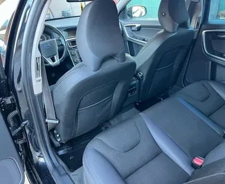Prenájom Volvo V60. Auto typu Komfort, Premium na prenájom v v Albánsku ✓ Bez zálohy ✓ Možnosti poistenia: TPL.