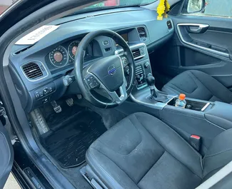 Prenájom auta Volvo V60 #16672 s prevodovkou Manuálne v v meste Durres, vybavené motorom 1,6L ➤ Od Erald v v Albánsku.
