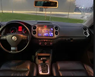 Prenájom Volkswagen Tiguan. Auto typu Komfort, Crossover na prenájom v v Albánsku ✓ Bez zálohy ✓ Možnosti poistenia: TPL.
