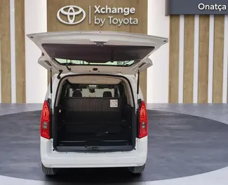 Autovermietung Toyota Proace City Verso Nr.16902 Automatisch am Flughafen Dalaman, ausgestattet mit einem 1,5L Motor ➤ Von Tolga in der Türkei.